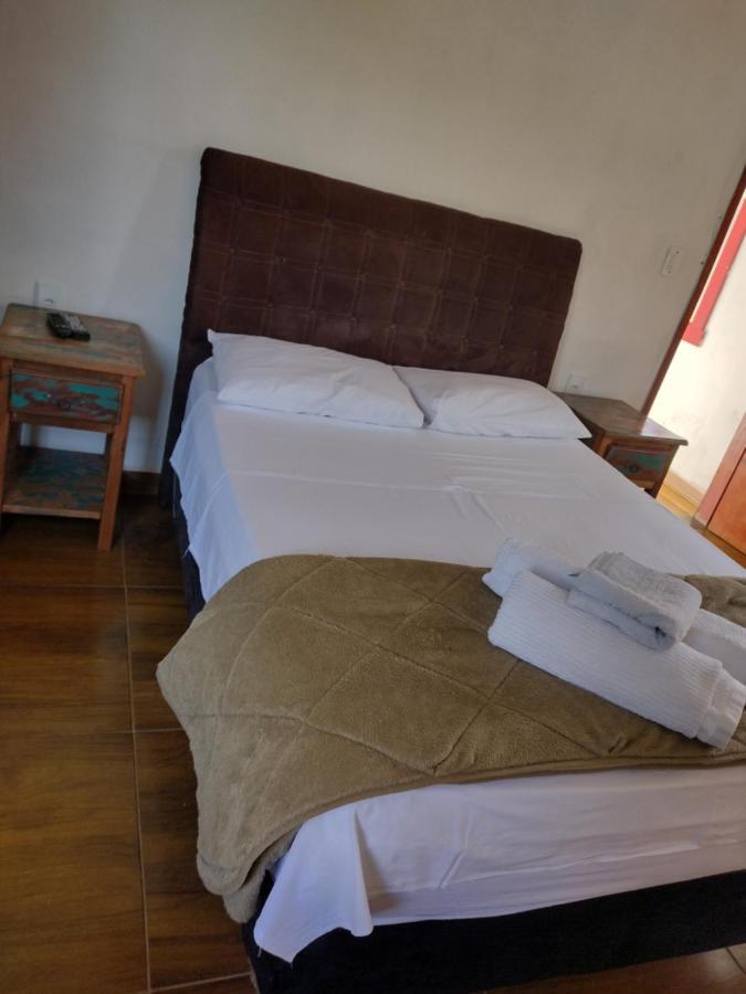 Hospedaria Estrada Real 蒂拉登特斯 外观 照片